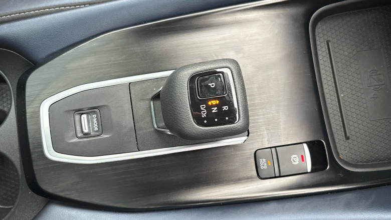 Nissan Qashqai 1.3 DiG-T MH 158 Tekna 5dr Xtronic Petrol Hatchback